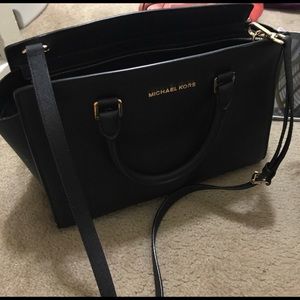 Michael kors medium selma